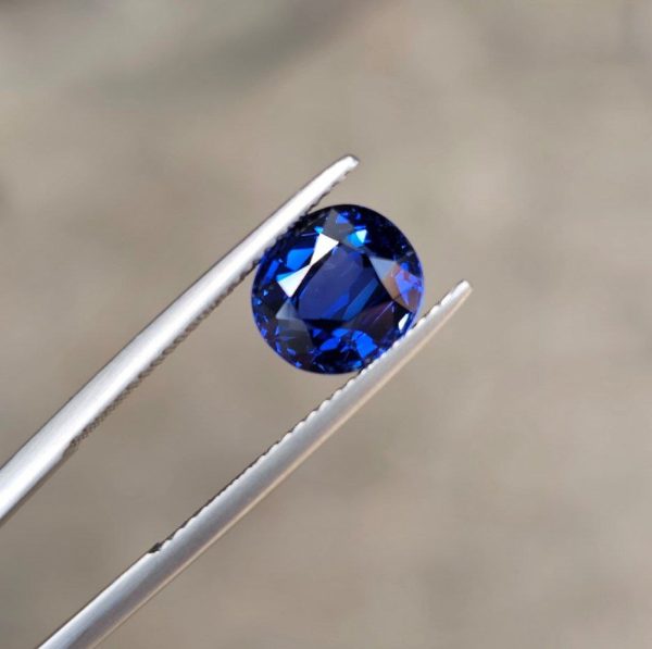 4cts Blue Sapphire