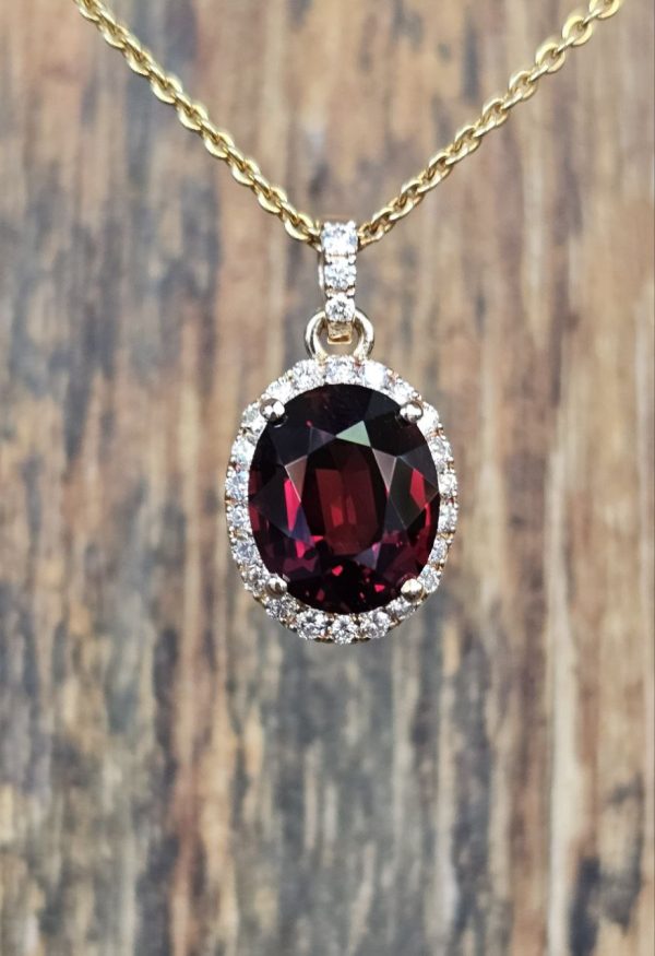 Natural Red Ruby and Diamonds Gold Pendant