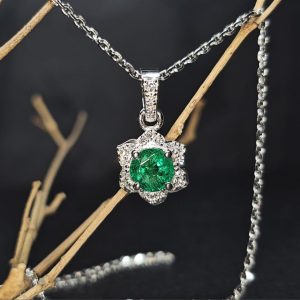 Emerald and Diamonds Gold Pendant