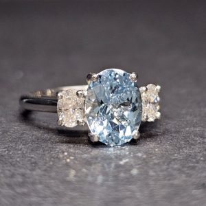 Aquamarine and Diamond Gold Ring