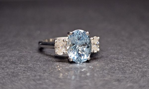 Aquamarine and Diamond Gold Ring